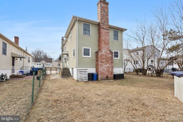 289 GLENWOOD AVENUE, Burlington, NJ 08016