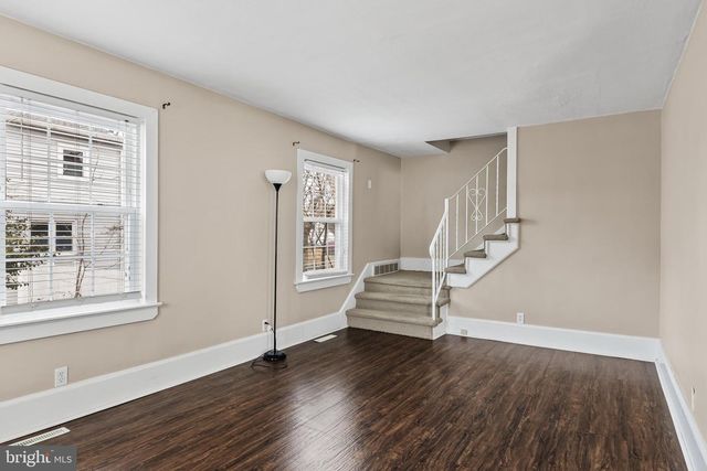 289 GLENWOOD AVENUE, Burlington, NJ 08016