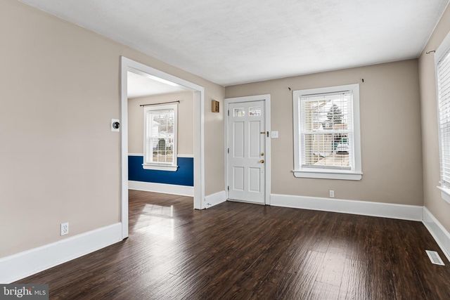 289 GLENWOOD AVENUE, Burlington, NJ 08016