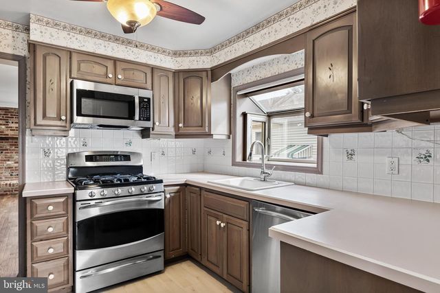 289 GLENWOOD AVENUE, Burlington, NJ 08016