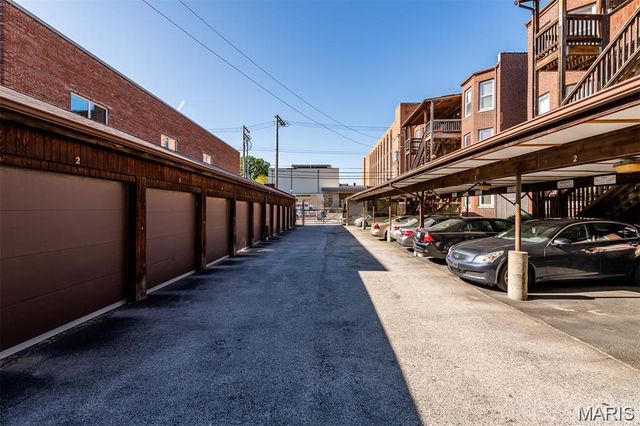 4250 Lindell Boulevard 101, St Louis, MO 63108