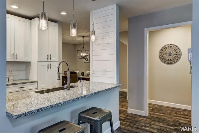 4250 Lindell Boulevard 101, St Louis, MO 63108