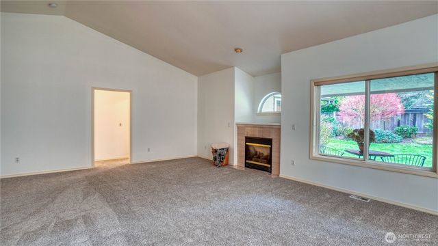 6215 59th Avenue Ct W, University Place, WA 98467