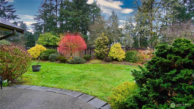 6215 59th Avenue Ct W, University Place, WA 98467