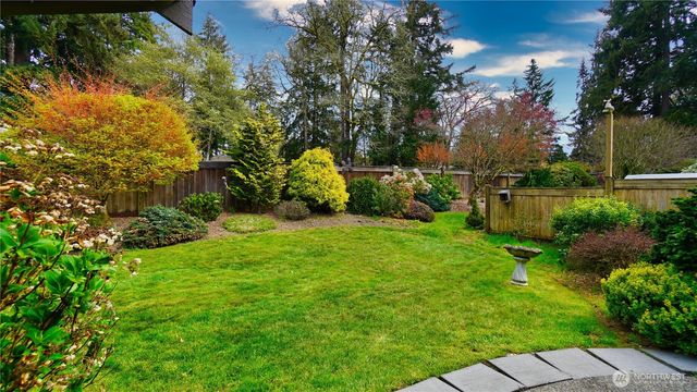6215 59th Avenue Ct W, University Place, WA 98467