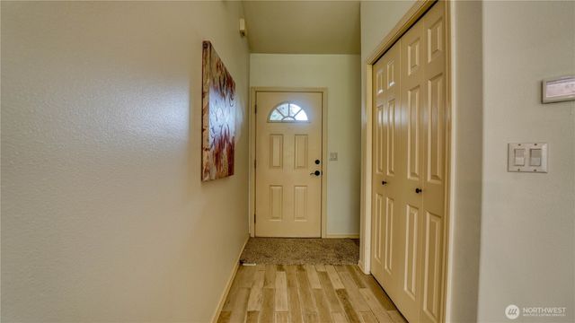 6215 59th Avenue Ct W, University Place, WA 98467