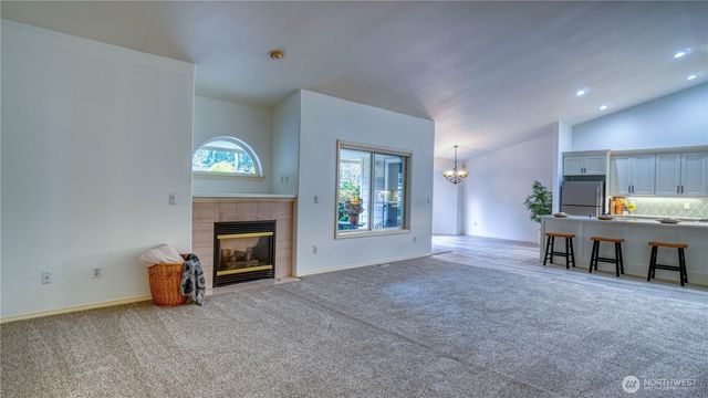 6215 59th Avenue Ct W, University Place, WA 98467