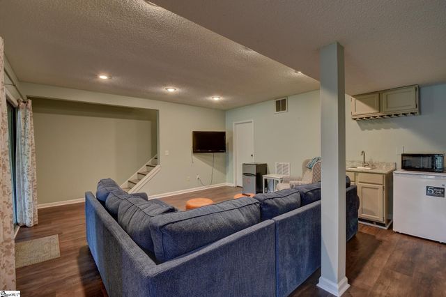 210 Harbor Cove Drive, Salem, SC 29676