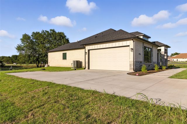 3914 Southern Oaks Drive, Royse City, TX 75189