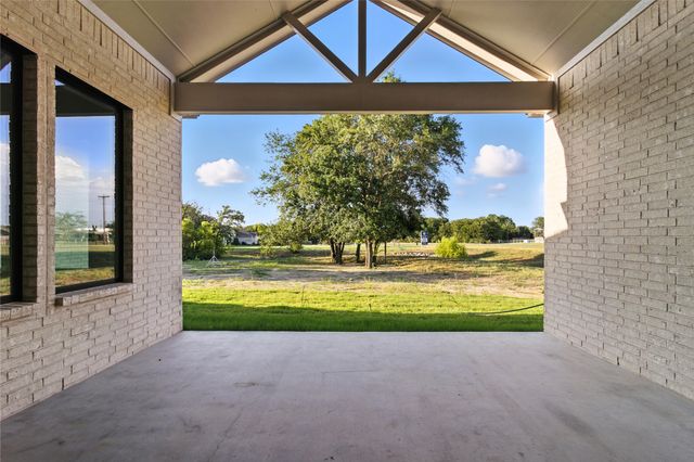 3914 Southern Oaks Drive, Royse City, TX 75189