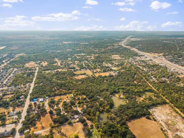 19 No Name Street, Dallas, TX 75217