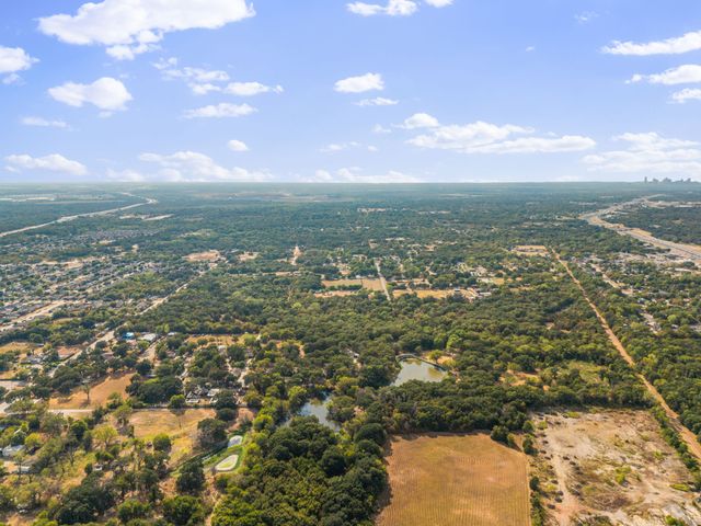 19 No Name Street, Dallas, TX 75217