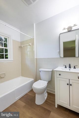 9908 MINBURN ST, Great Falls, VA 22066