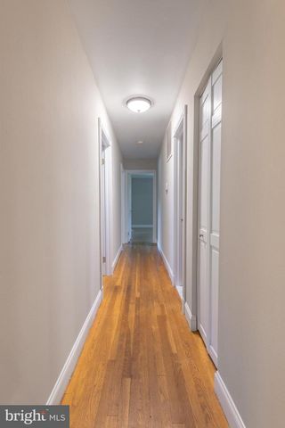 9908 MINBURN ST, Great Falls, VA 22066