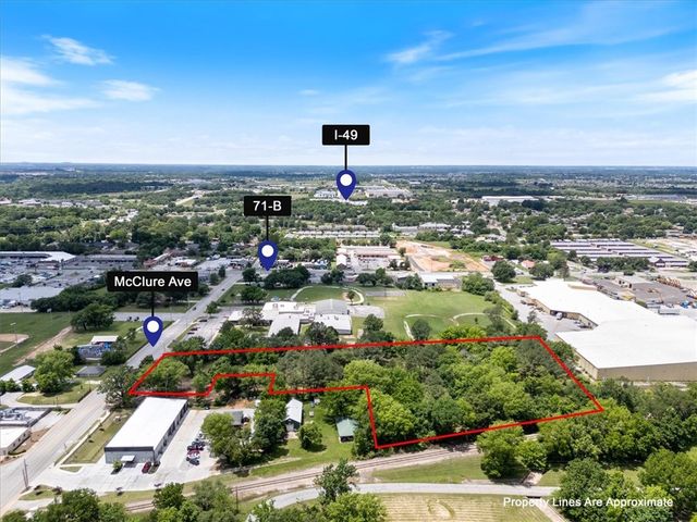 214 McClure Avenue, Lowell, AR 72745