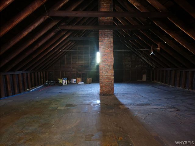 27 Sweet Avenue, Buffalo, NY 14212