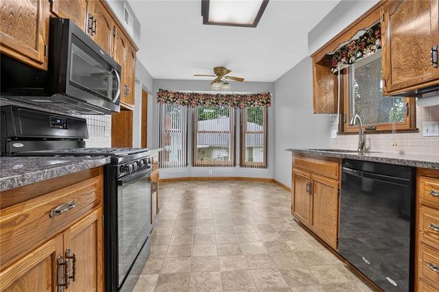 1113 S Valley Road, Olathe, KS 66061