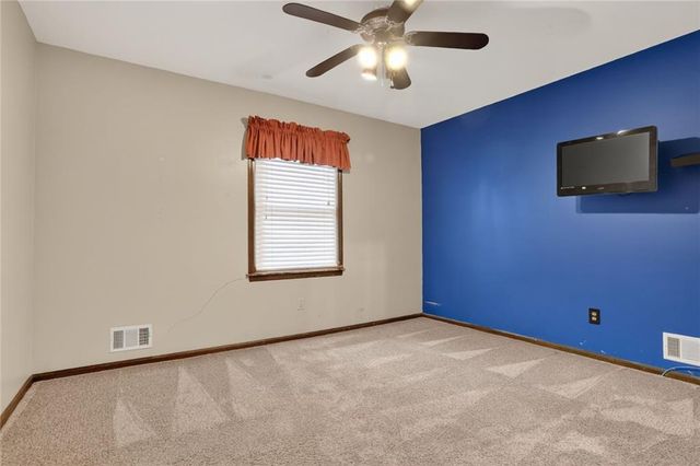 1113 S Valley Road, Olathe, KS 66061