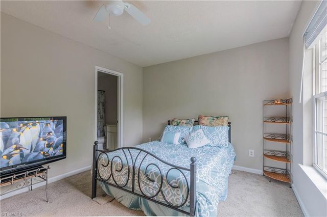1109 Academic Drive, Winston-salem, NC 27106