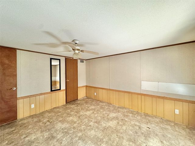 137 Holly Trail, Trinity, TX 75862