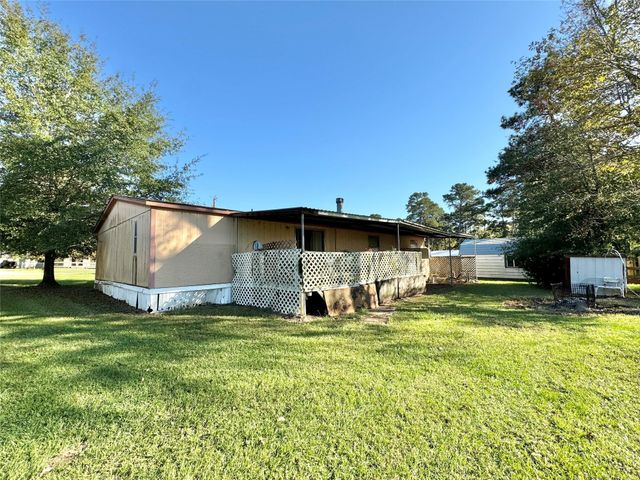 137 Holly Trail, Trinity, TX 75862