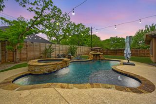 605 River Oaks DR, Austin, TX 78748