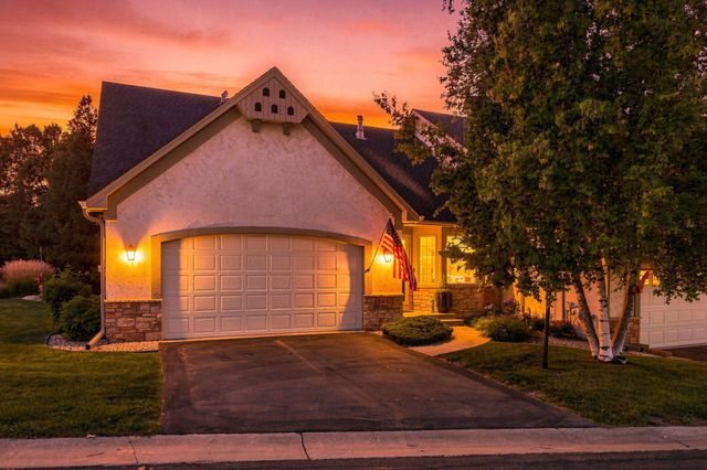 8442 Burlwood Drive, Chanhassen, MN 55317