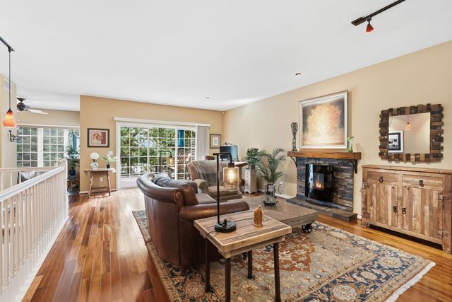 8442 Burlwood Drive, Chanhassen, MN 55317