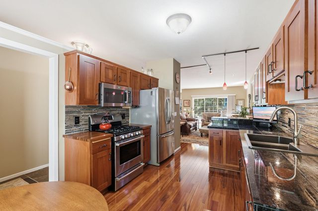 8442 Burlwood Drive, Chanhassen, MN 55317