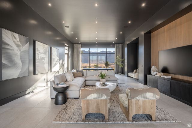 4242 S WAKE ST, Hurricane, UT 84737