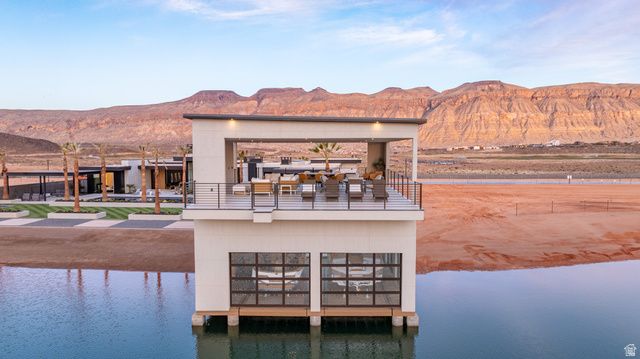 4242 S WAKE ST, Hurricane, UT 84737