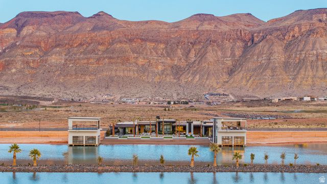 4242 S WAKE ST, Hurricane, UT 84737