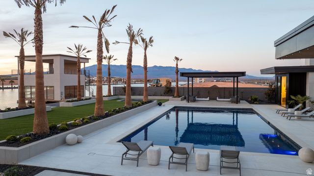 4242 S WAKE ST, Hurricane, UT 84737