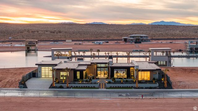 4242 S WAKE ST, Hurricane, UT 84737