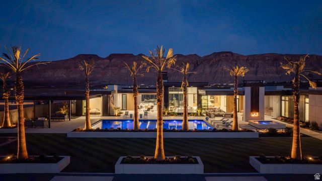 4242 S WAKE ST, Hurricane, UT 84737