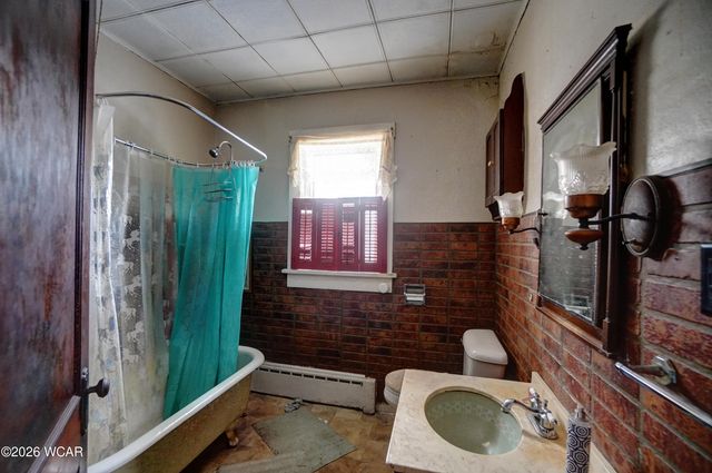 417 S McDonel Street, Lima, OH 45801