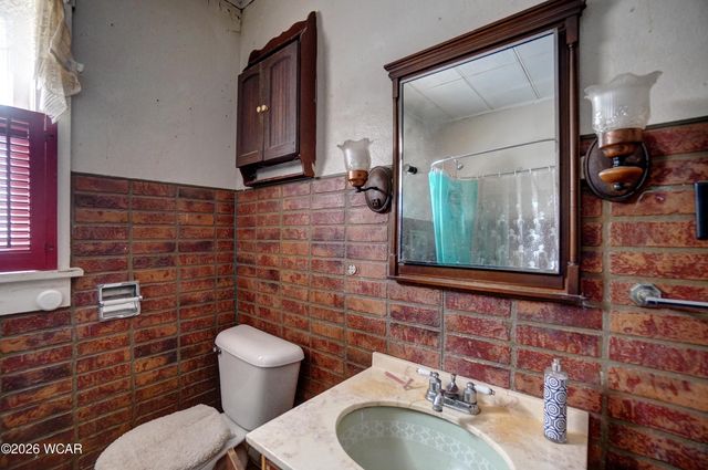 417 S McDonel Street, Lima, OH 45801