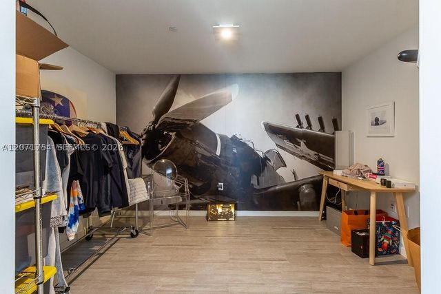 1000 Brickell Plz 3512, Miami, FL 33131