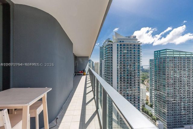 1000 Brickell Plz 3512, Miami, FL 33131
