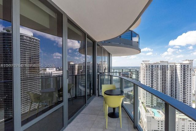 1000 Brickell Plz 3512, Miami, FL 33131