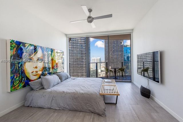 1000 Brickell Plz 3512, Miami, FL 33131