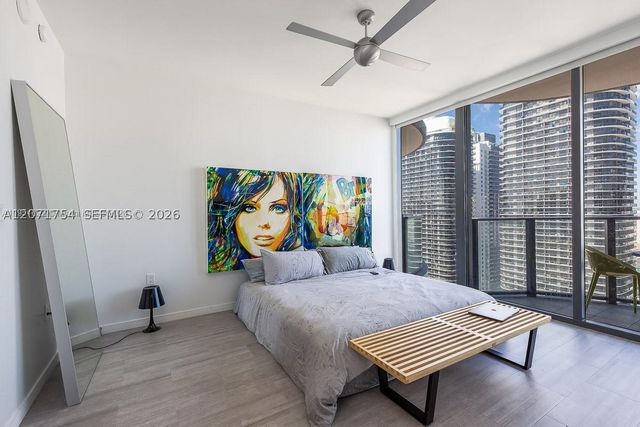 1000 Brickell Plz 3512, Miami, FL 33131
