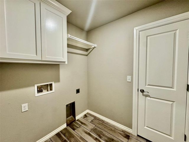 8913 Poppey Place, Yukon, OK 73099