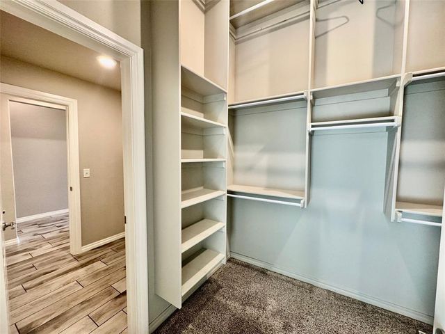 8913 Poppey Place, Yukon, OK 73099