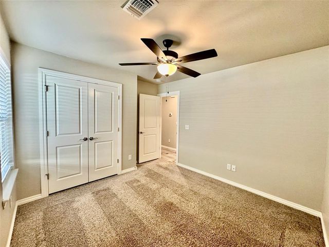 8913 Poppey Place, Yukon, OK 73099