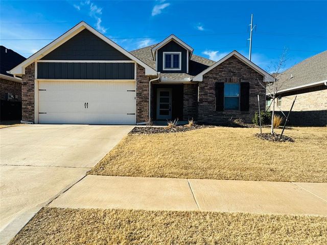 8913 Poppey Place, Yukon, OK 73099