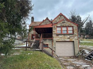 101 Hoffman Blvd, Ross Twp, PA 15209