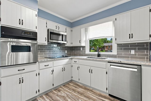 4009 Knud Dr, Columbia, TN 38401