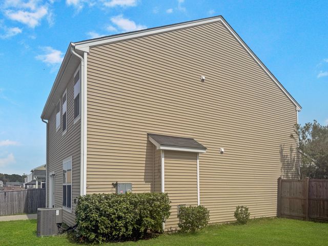 527 Adalina Drive, Goose Creek, SC 29445