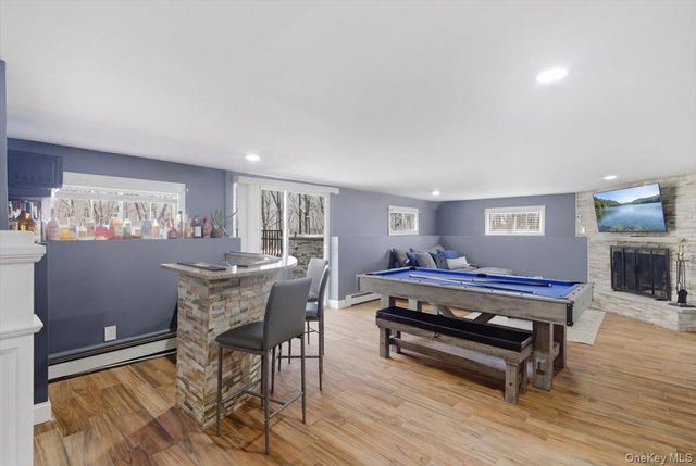 263 Oyster Bay Road, Mill Neck, NY 11765